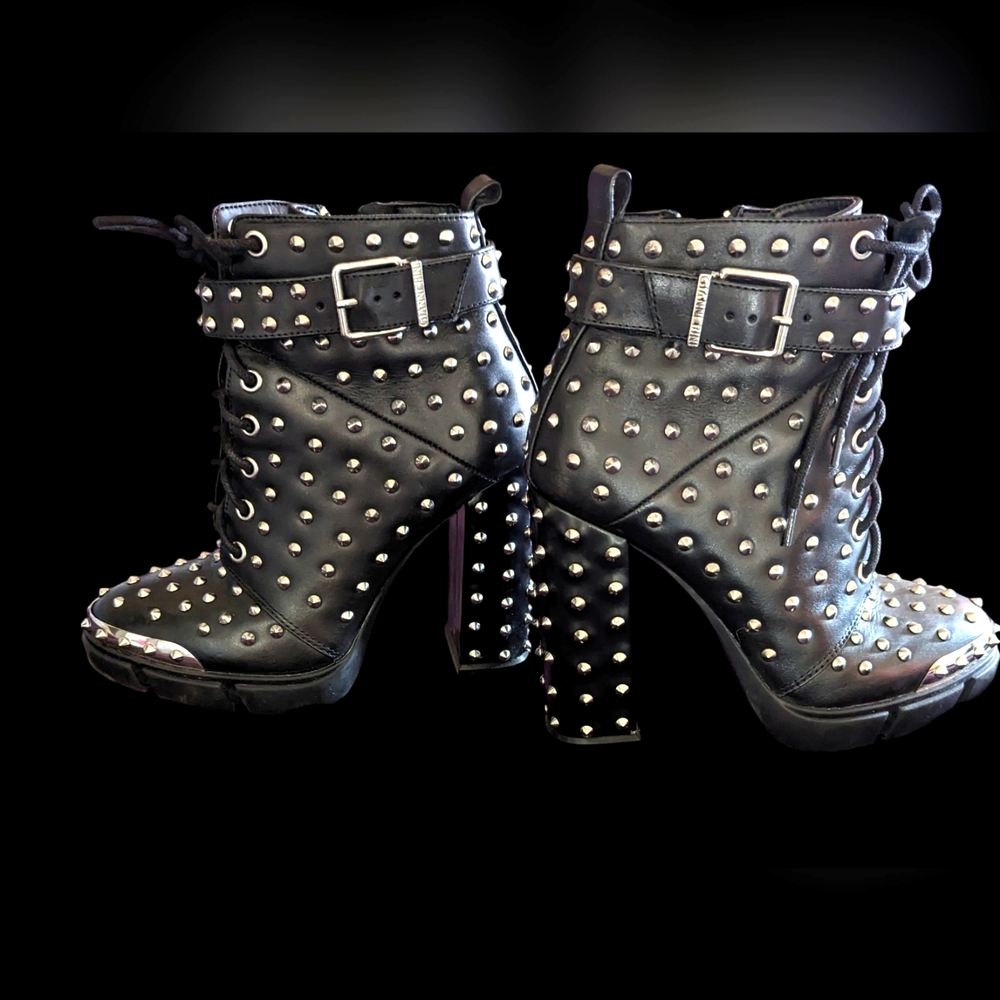 Gianni Bini Black Leather Spike Booties